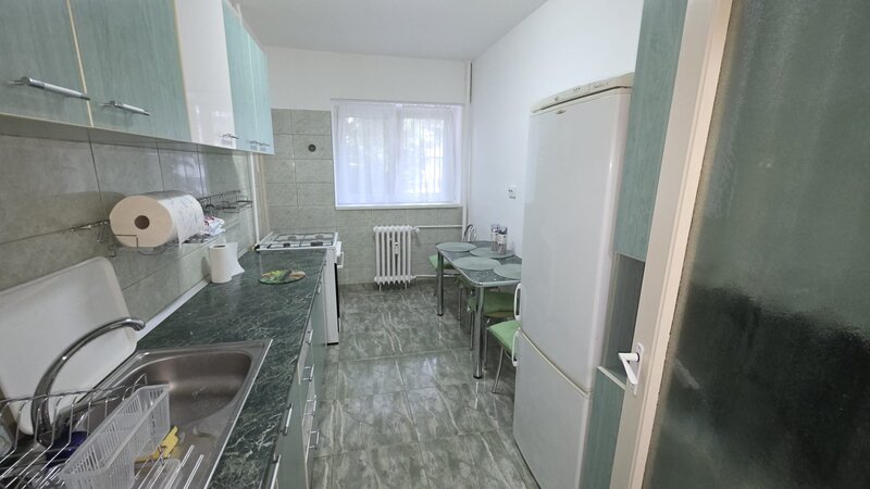 Pantelimon, Bd. Chisinau, Diham, Parcul National, semistradal